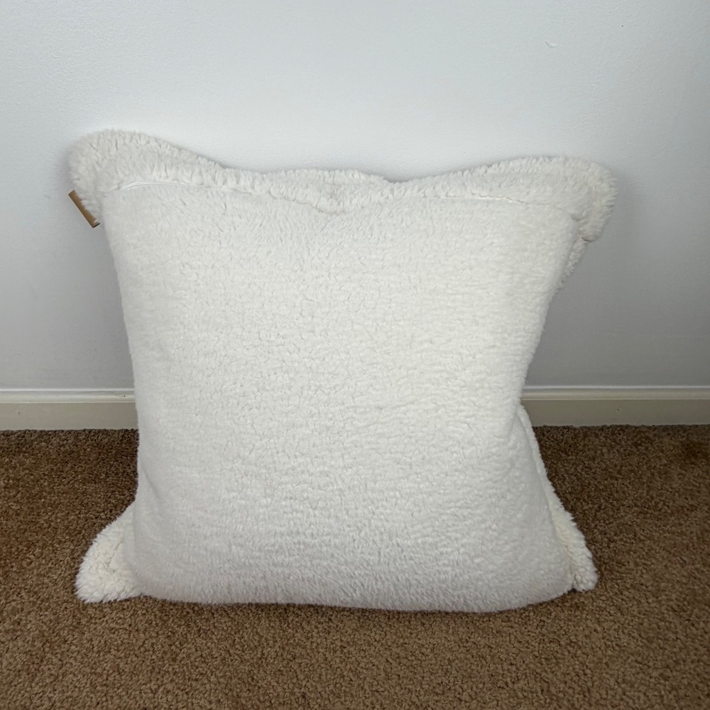 UGG Bliss Sherpa Pillow Dusty Rose Square Throw Pillow Feather Down 20in - Picture 5 of 7